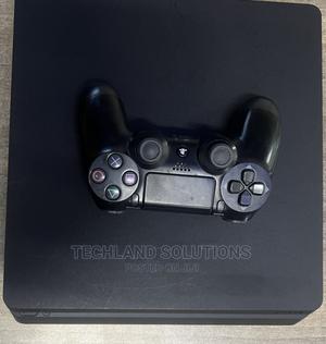 Chipped Playstaion 4 Slim - main view