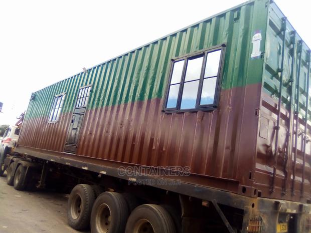 40ft CONTAINERS - thumbnail 2