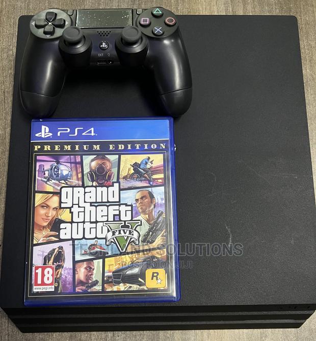 Home Used Ps 4 Pro +GTA 5 - thumbnail 2