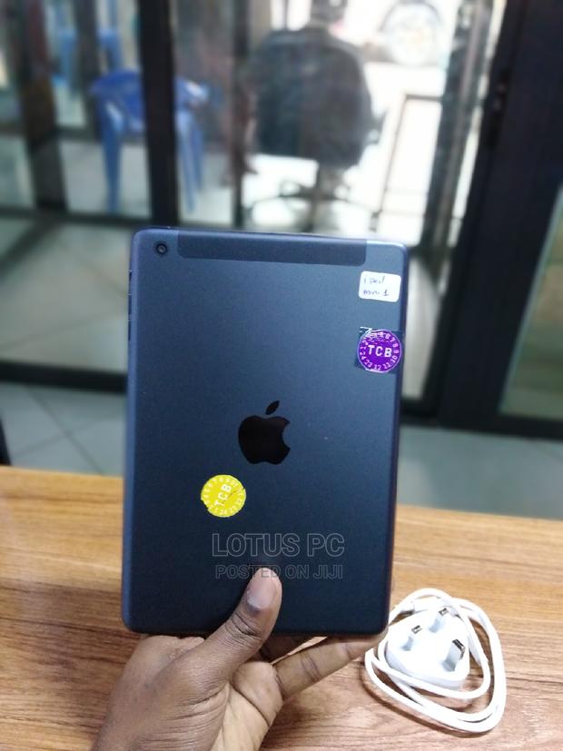 Apple iPad Mini Wi-Fi 32 GB Gray - thumbnail 2