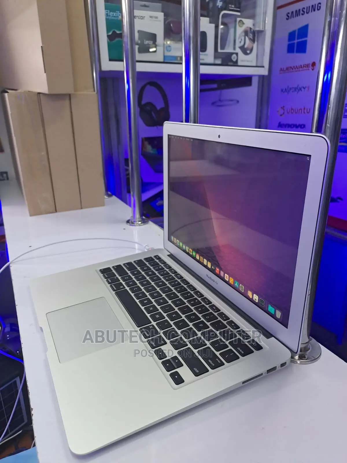 Laptop Apple MacBook Air 8GB Intel Core I7 SSD 512GB