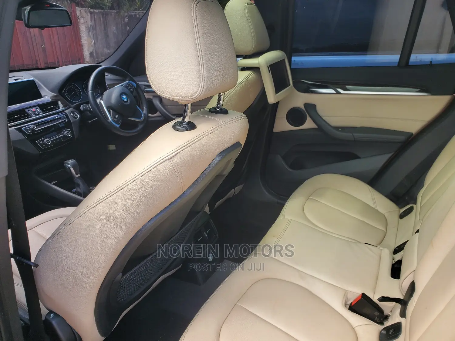 BMW X1 xDrive28i AWD 2016 Brown