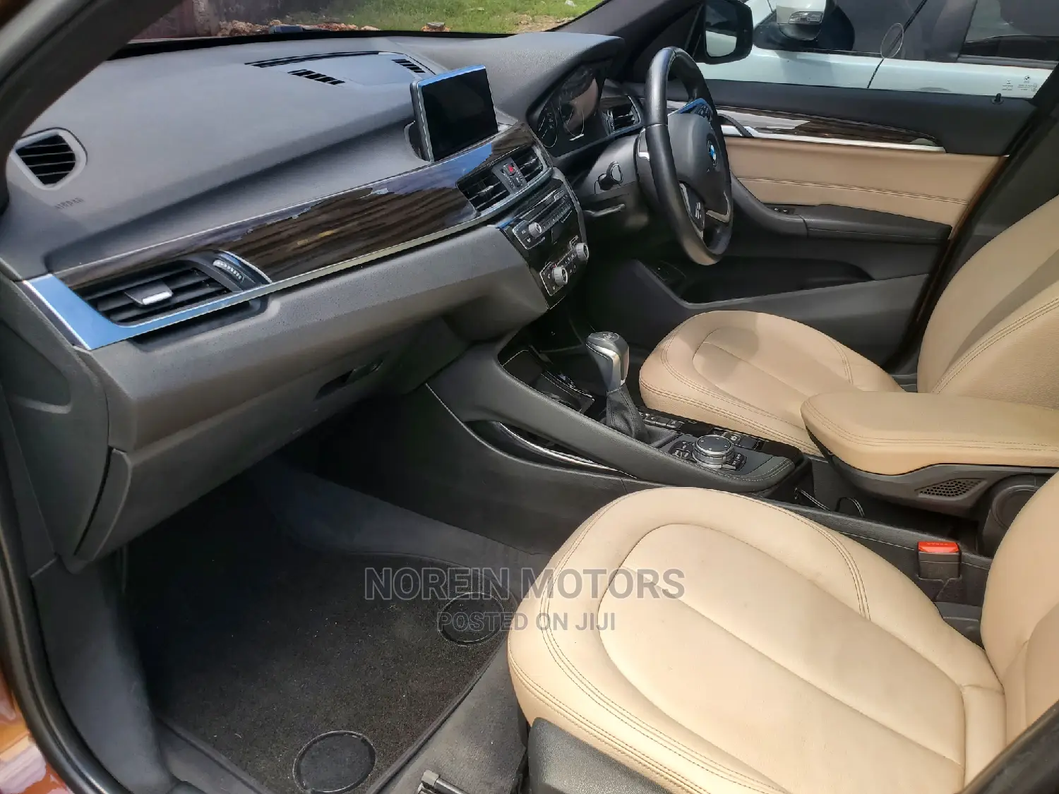 BMW X1 xDrive28i AWD 2016 Brown