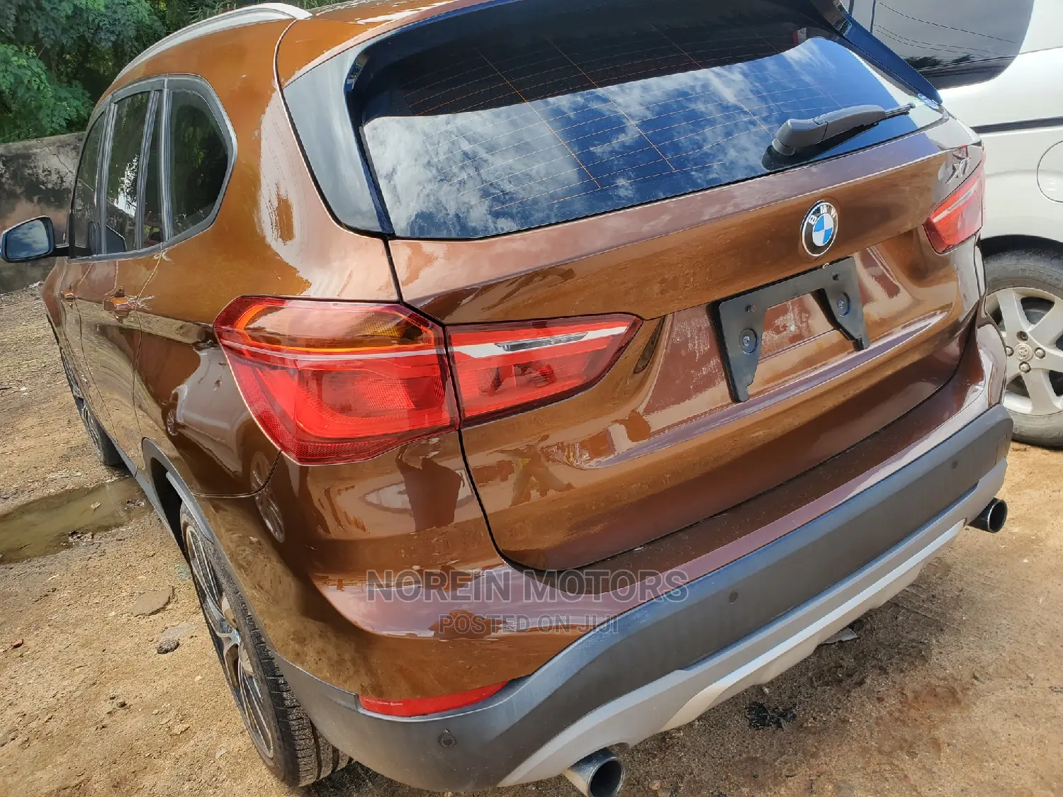 BMW X1 xDrive28i AWD 2016 Brown
