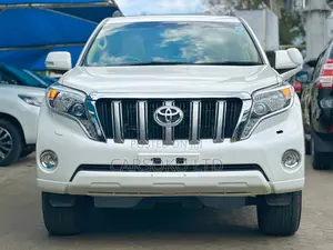 Toyota Land Cruiser Prado 2016 White