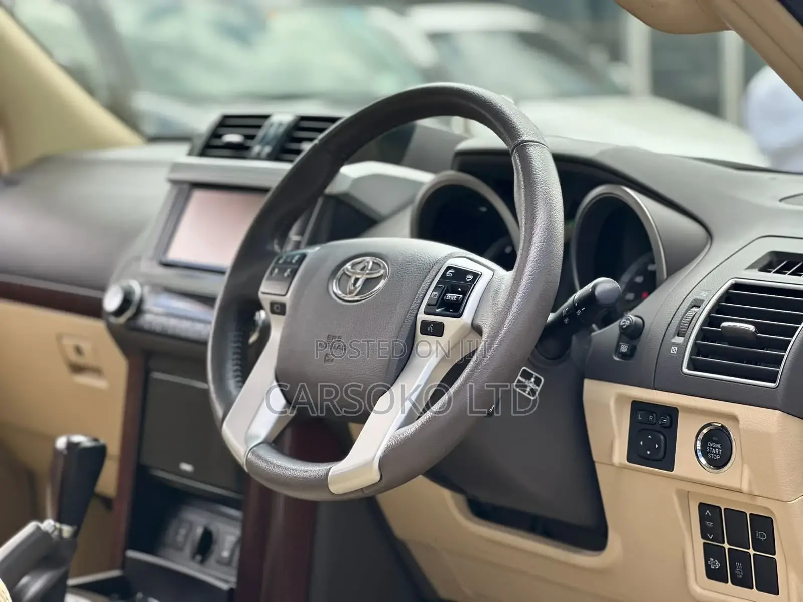 Toyota Land Cruiser Prado 2016 White
