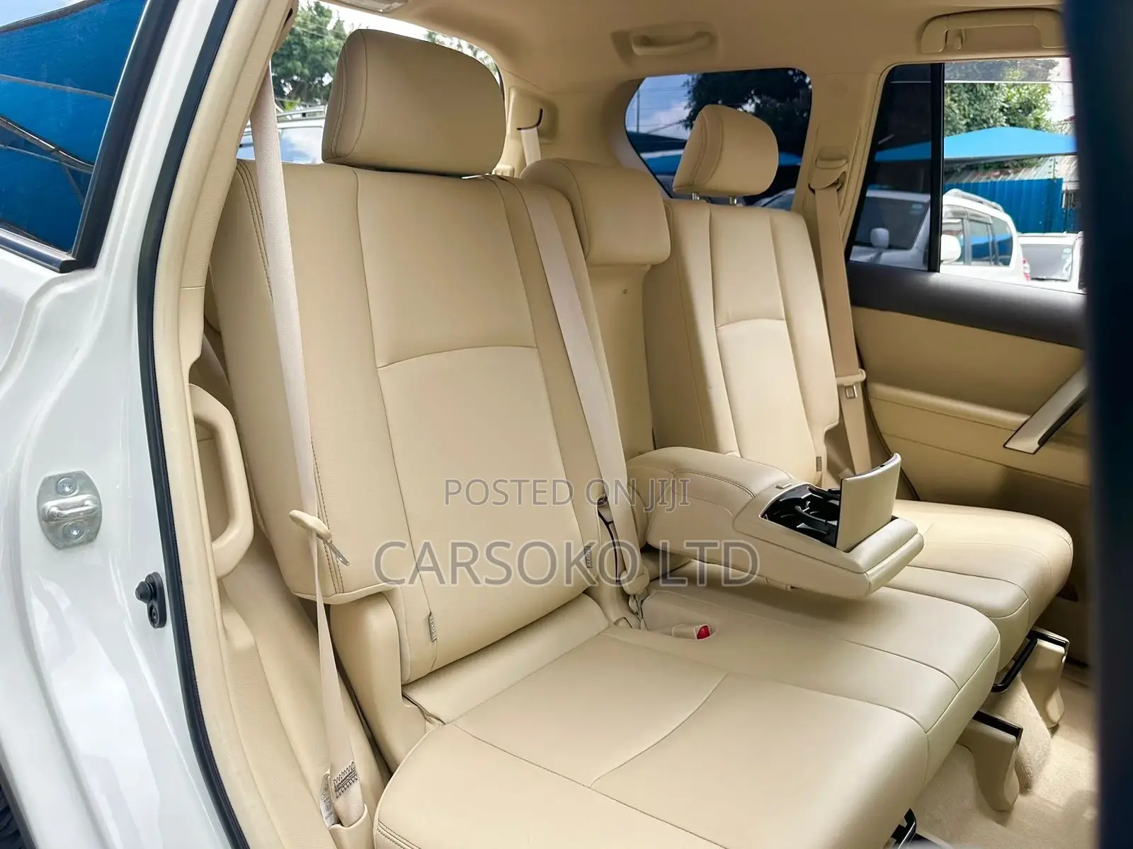 Toyota Land Cruiser Prado 2016 White
