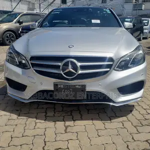 Mercedes-Benz E250 2016 Silver