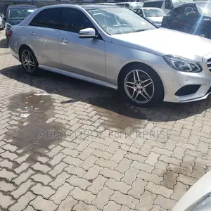 Mercedes-Benz E250 2016 Silver