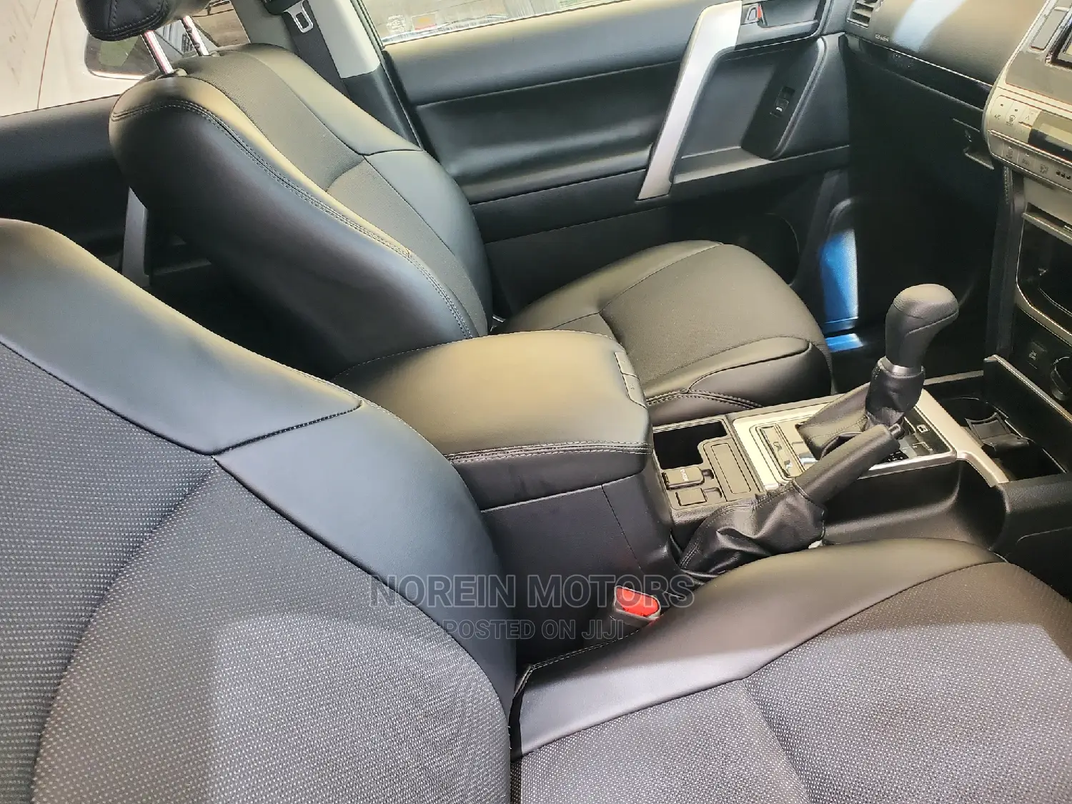 Toyota Land Cruiser Prado 2018 Gold