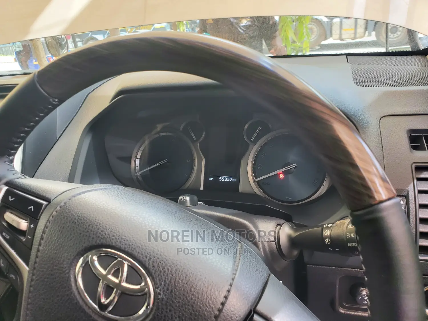 Toyota Land Cruiser Prado 2018 Gold