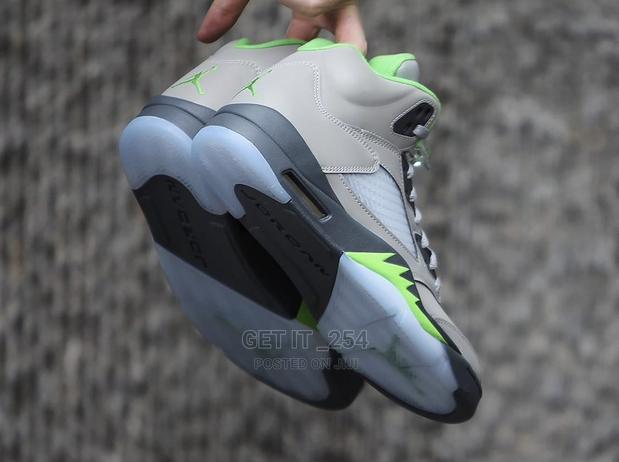 Jordan 13
Sizes 40-45