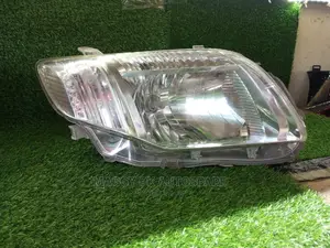 Toyota Fielder 2008 Non-Xenon