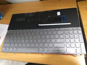 Dell Inspiron 15 7537 Backlight Keyboard