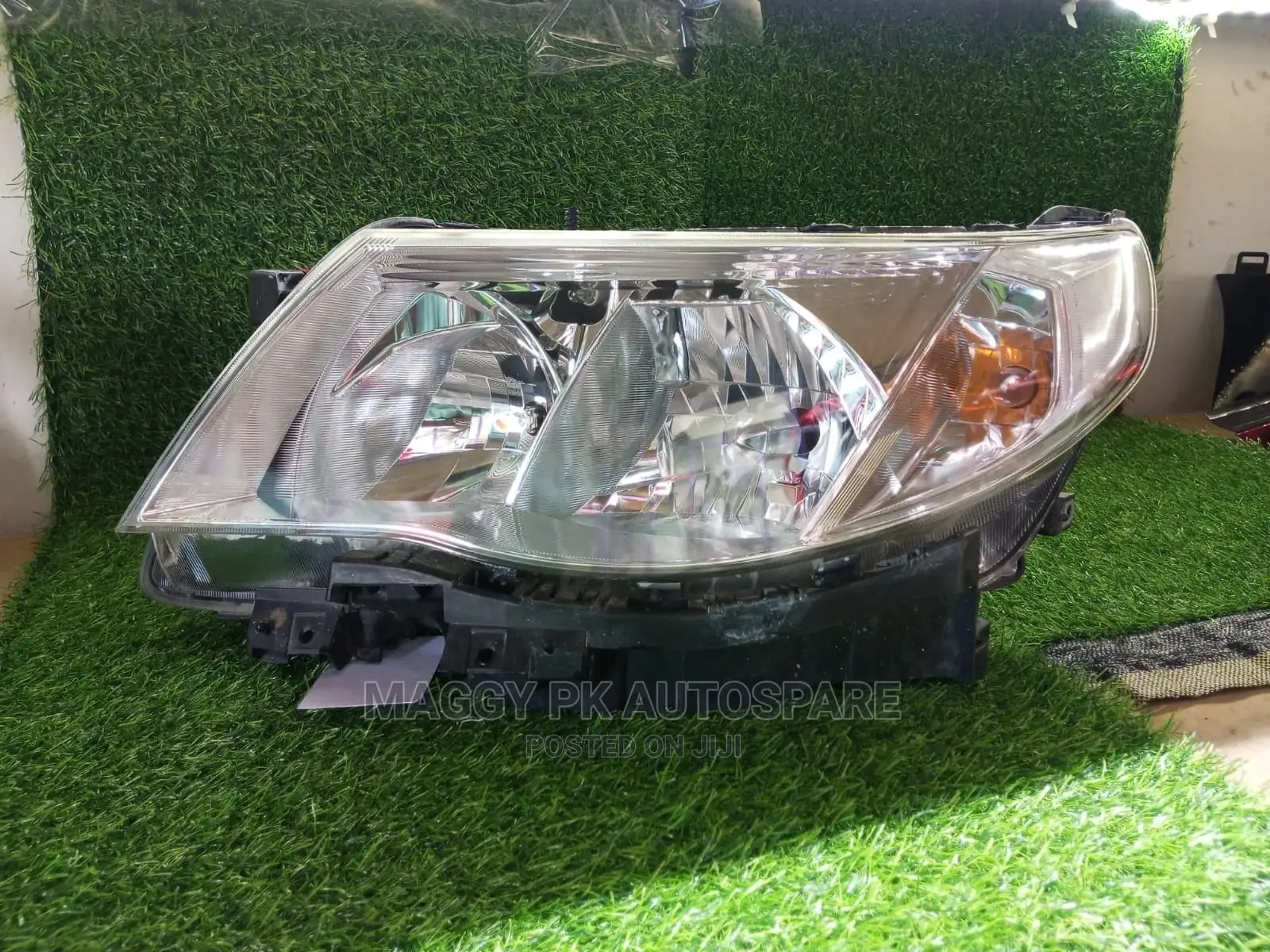 Subaru Forester SH5 Non Xenon Headlight