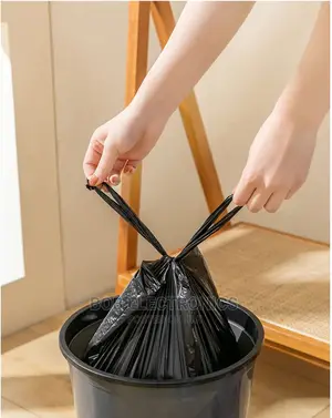 100 PCS Trash Bags