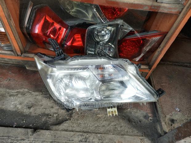 Serena 2012 Model Nonzenon Headlights