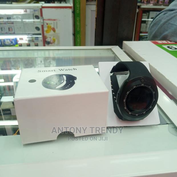 Smartwatch Y1 Sporty Smart Phone With Sim Toolkit - main view