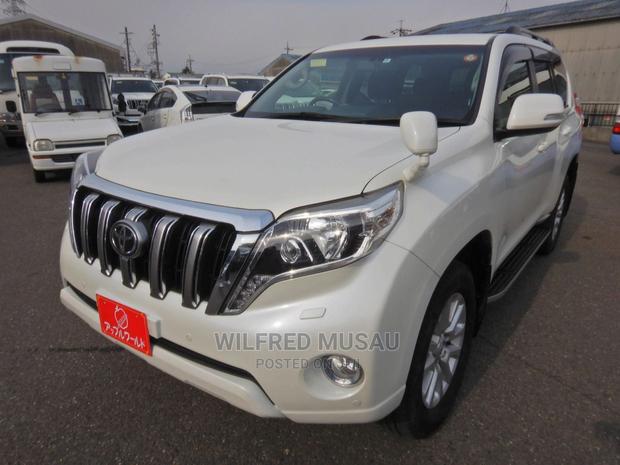 Toyota Land Cruiser Prado 2016 White