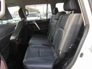 Toyota Land Cruiser Prado 2016 White