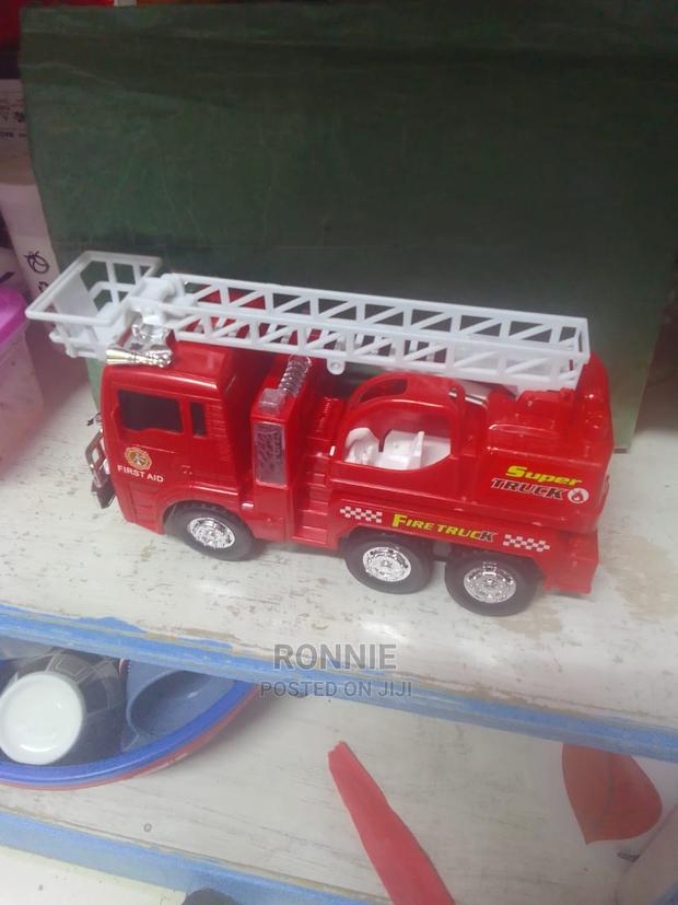 Fire Truck Siren Singing Fire Truck