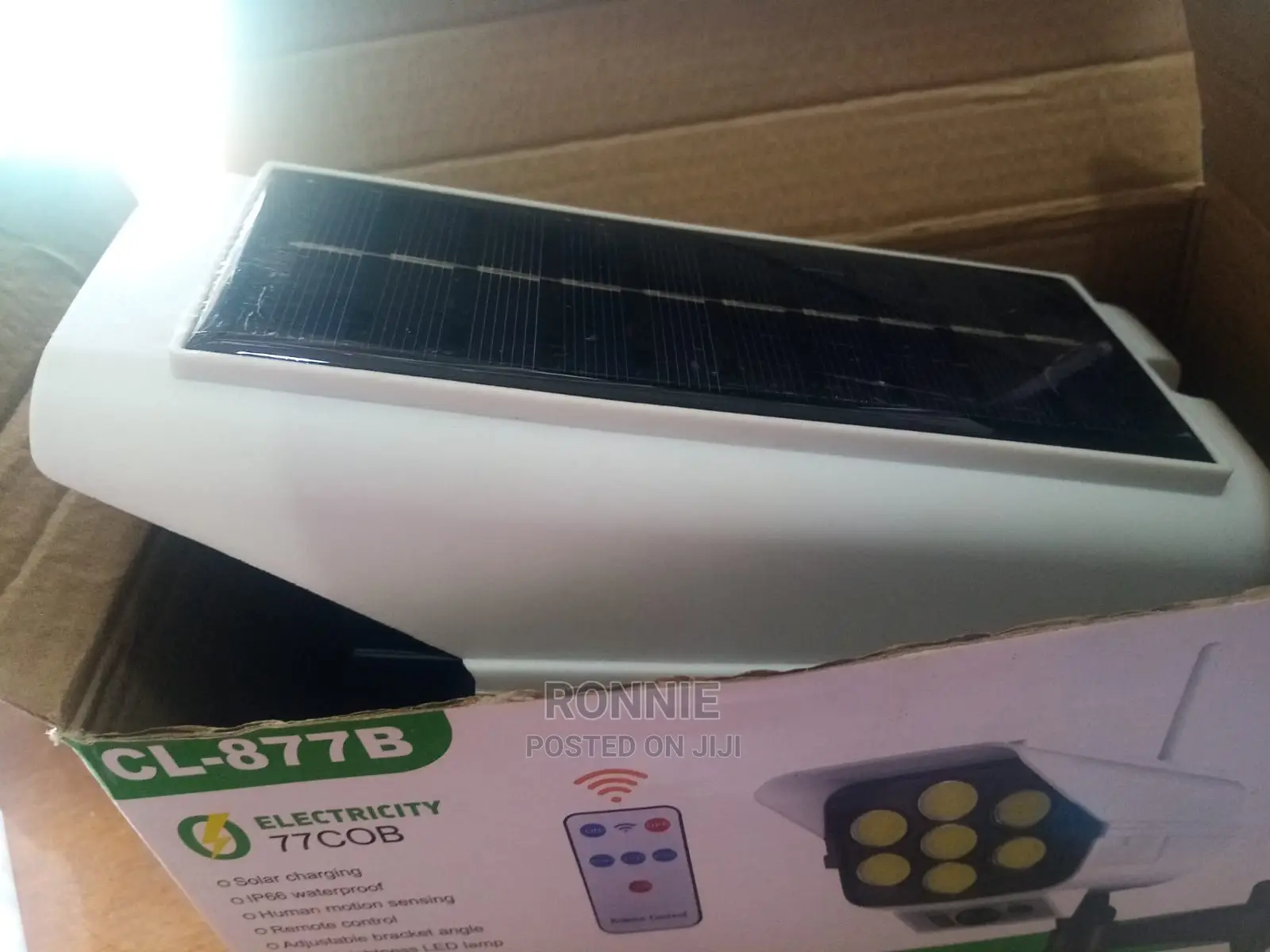 180watts 2 in 1 Solar Light Security Dummy Camera