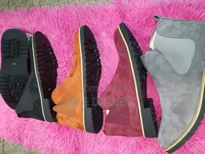 Men Boots> Chelsea Boots >Suede Chelsea Boots