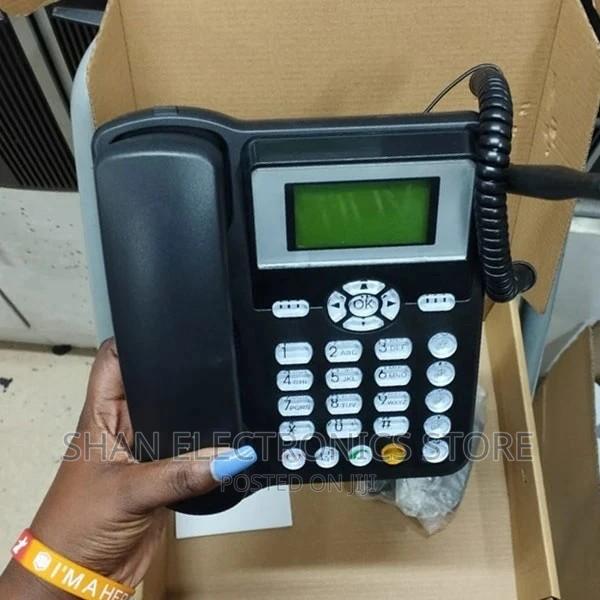 Amazing <Home/Office Wireless Desktop GSM Phone - main view