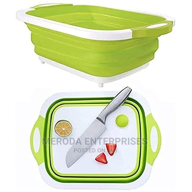 Silicone Collapsible Chopping Board / Collander - main view