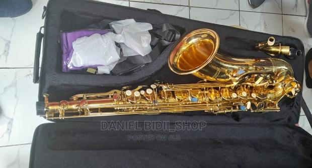 Quality Tenor Saxophone - main view