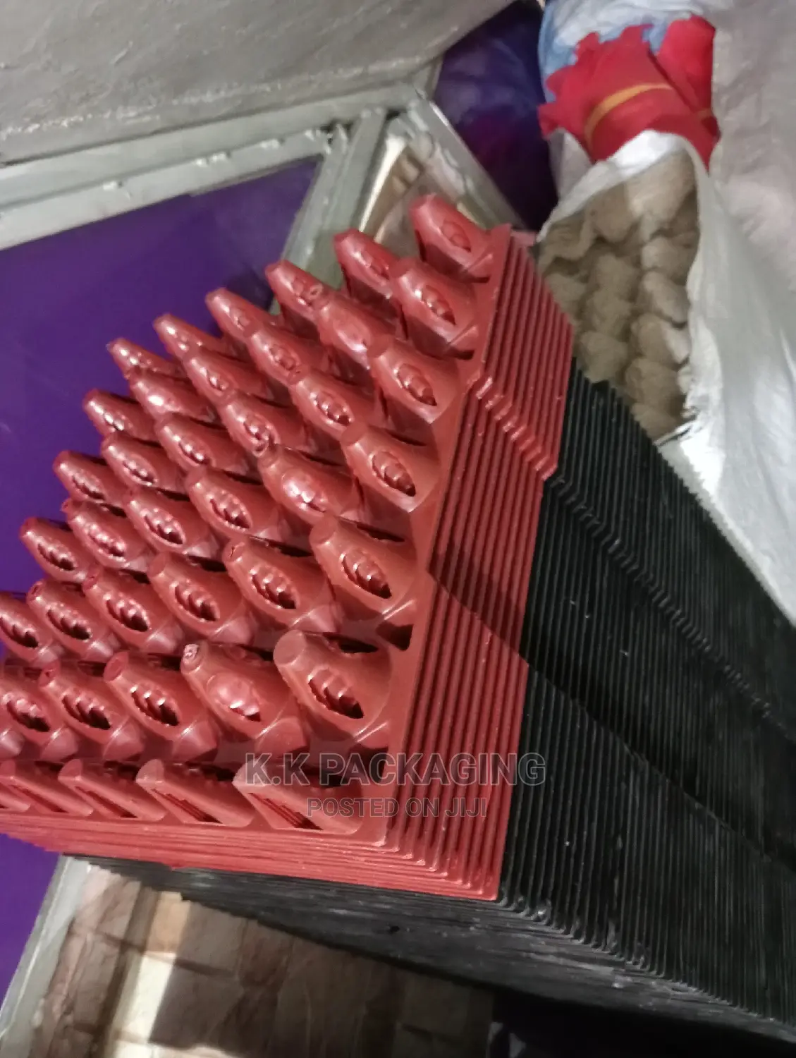 Manilla Egg Trays And Plastic Egg Trays