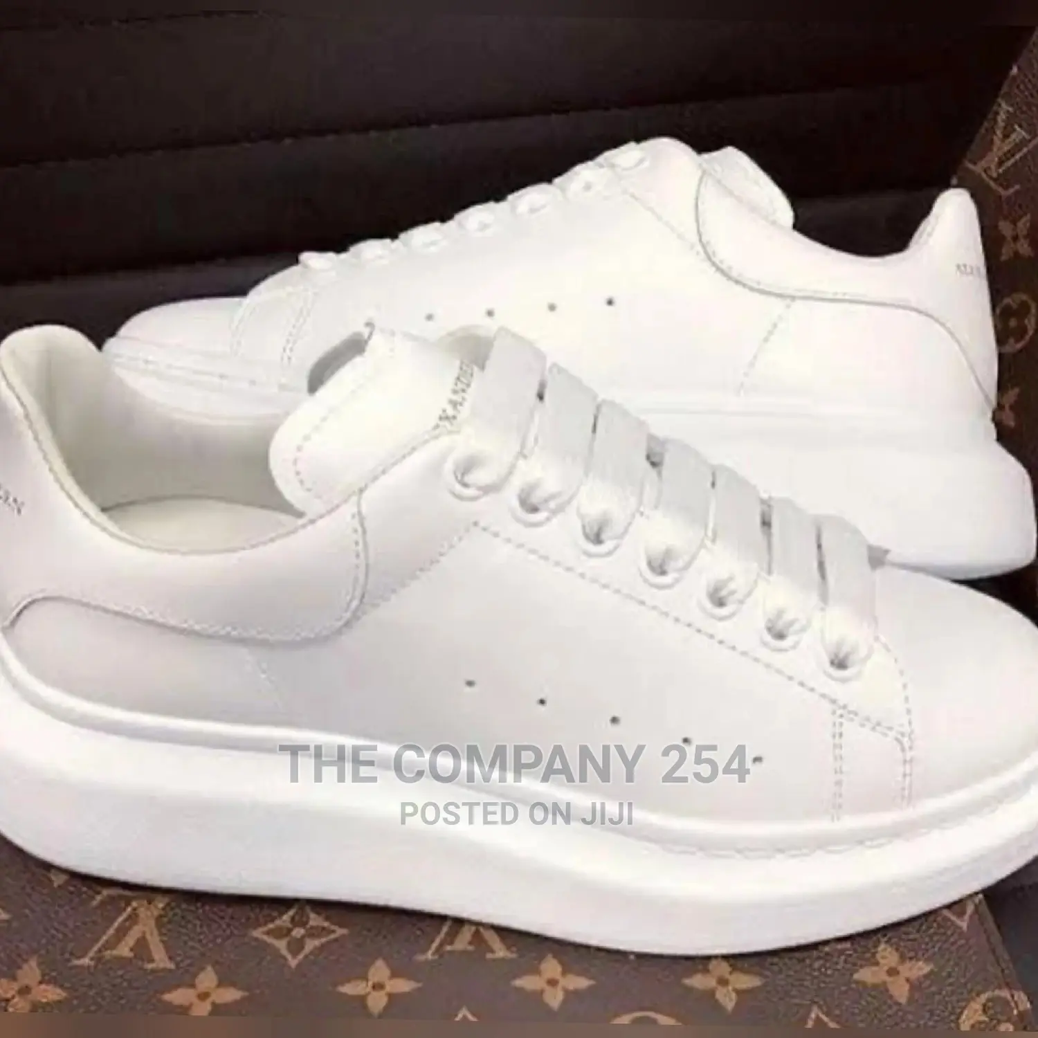 Alexander McQueen Original Size 40-44 Price 3500