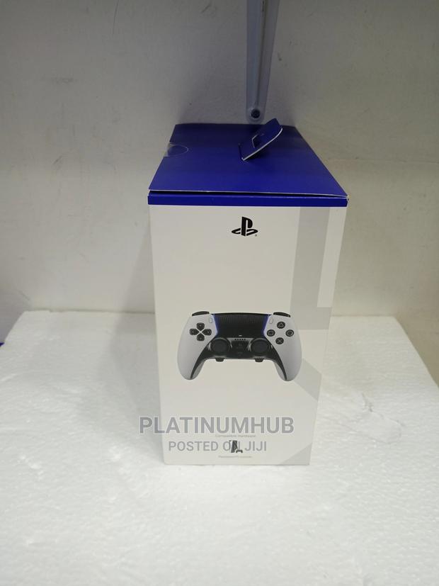 Playstation 5 Dual Sense Edge Controller - thumbnail 3