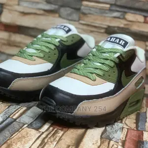 Nike Airmax 90 NRG Lahar Escape KSH 3800
Size 40—-45