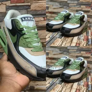 Nike Airmax 90 NRG Lahar Escape KSH 3800
Size 40—-45