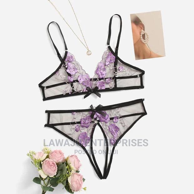 Open Crotch 2pc Lace Lingerie Set