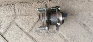Rear Hub Daihatsu Mira