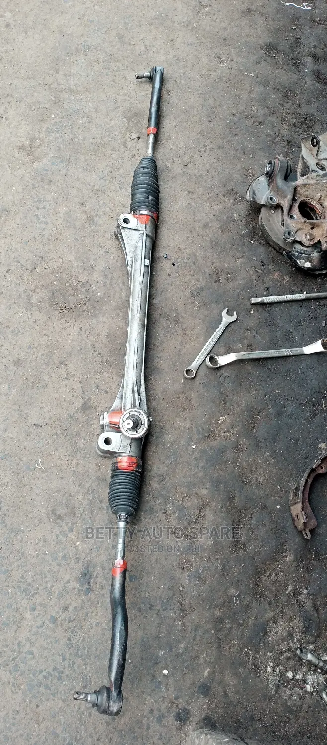 Toyota Rav 4 Motor Sterling Rack