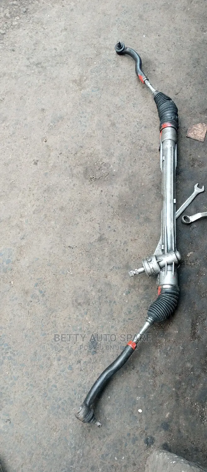 Toyota Rav 4 Motor Sterling Rack