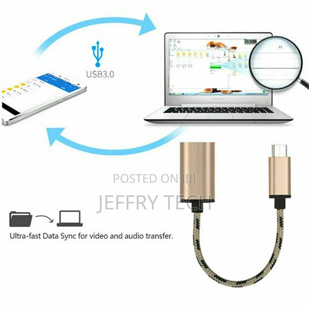 USB 3.1 Type C to USB 3.0 Type a Male-to-Female OTG Data Con