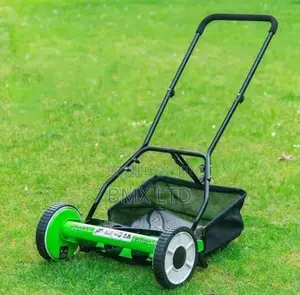 Pushable Manual Lawn Mowers