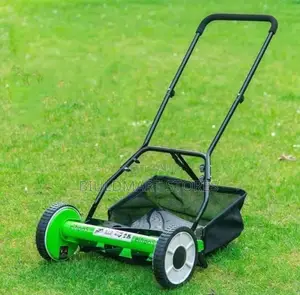 Pushable Manual Lawn Mowers