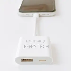 USB Camera Adapter Easy to Transfer Photos Videos for iPhone