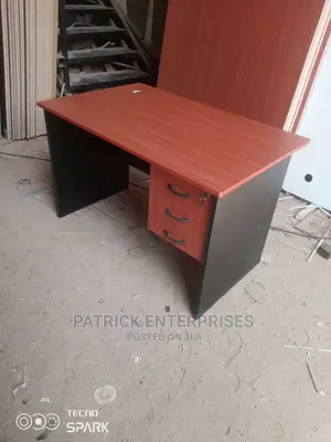1.2 MTRS Office Desk Top Cherry