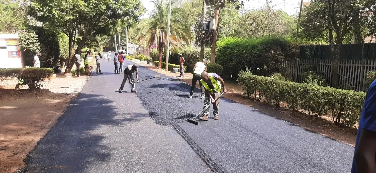 Paving, Tarmacking, Road Works