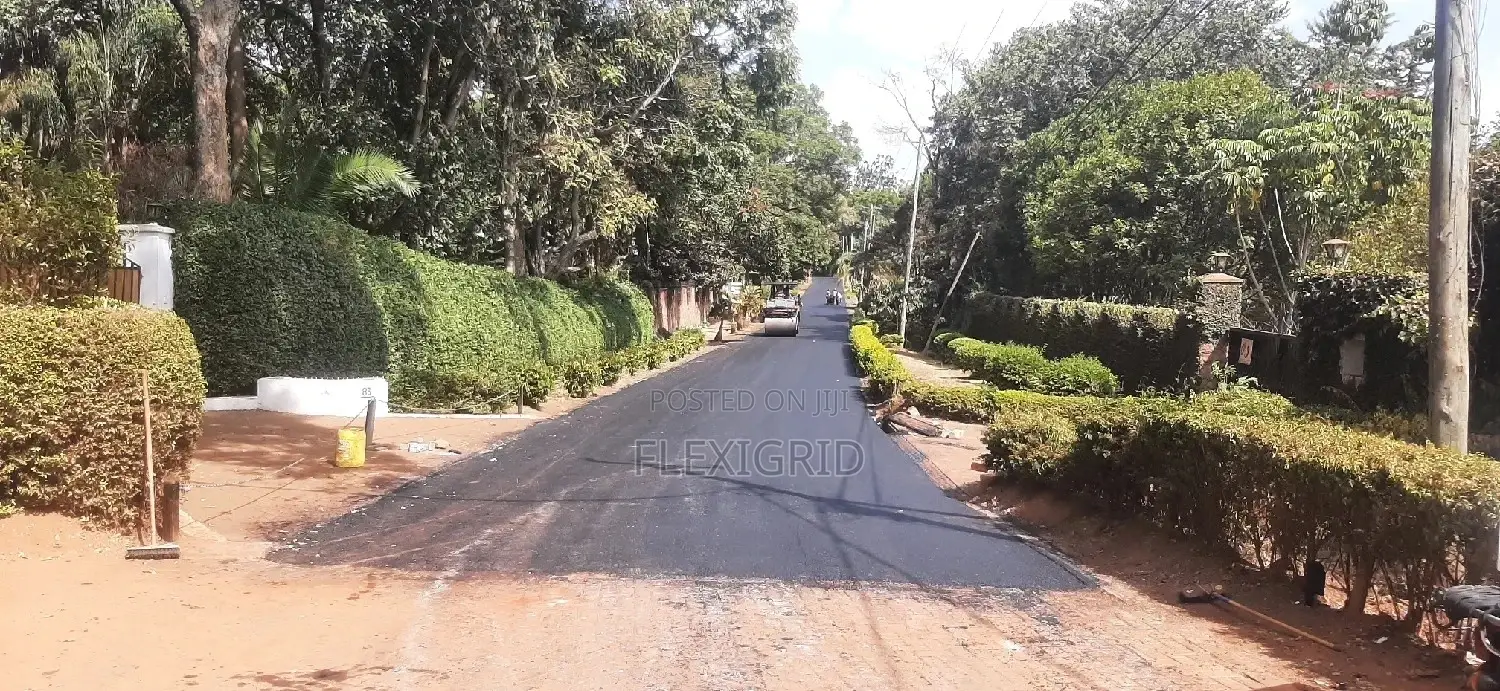Paving, Tarmacking, Road Works