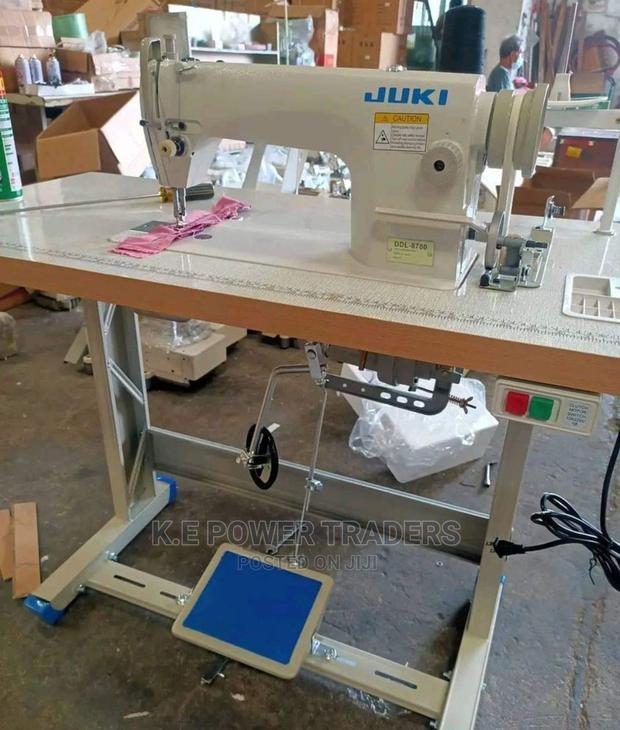 Original Juki Electric Sewing Machine - main view