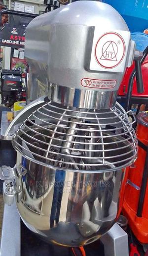 Heavy Commercial 30 Litre Dough Mixer - thumbnail 2