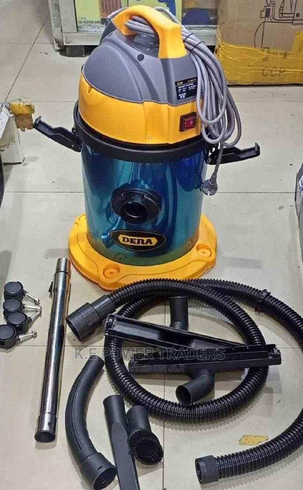 Competent Dera 20 Litre Vacuum Cleaner - main view