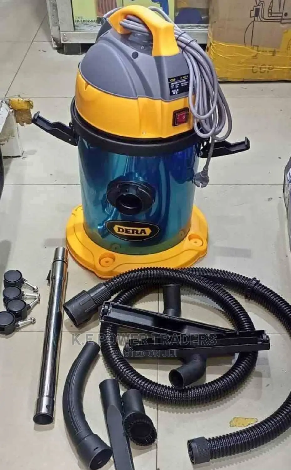 Competent Dera 20 Litre Vacuum Cleaner